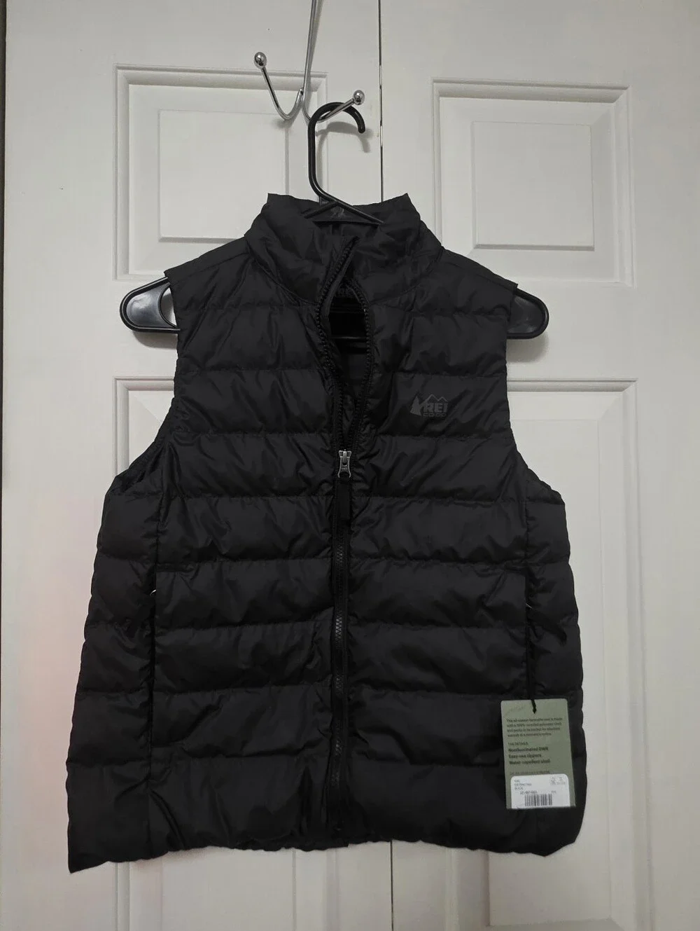 REI Co-op Down 650 Kids Black Vest NWT Size Large Unisex